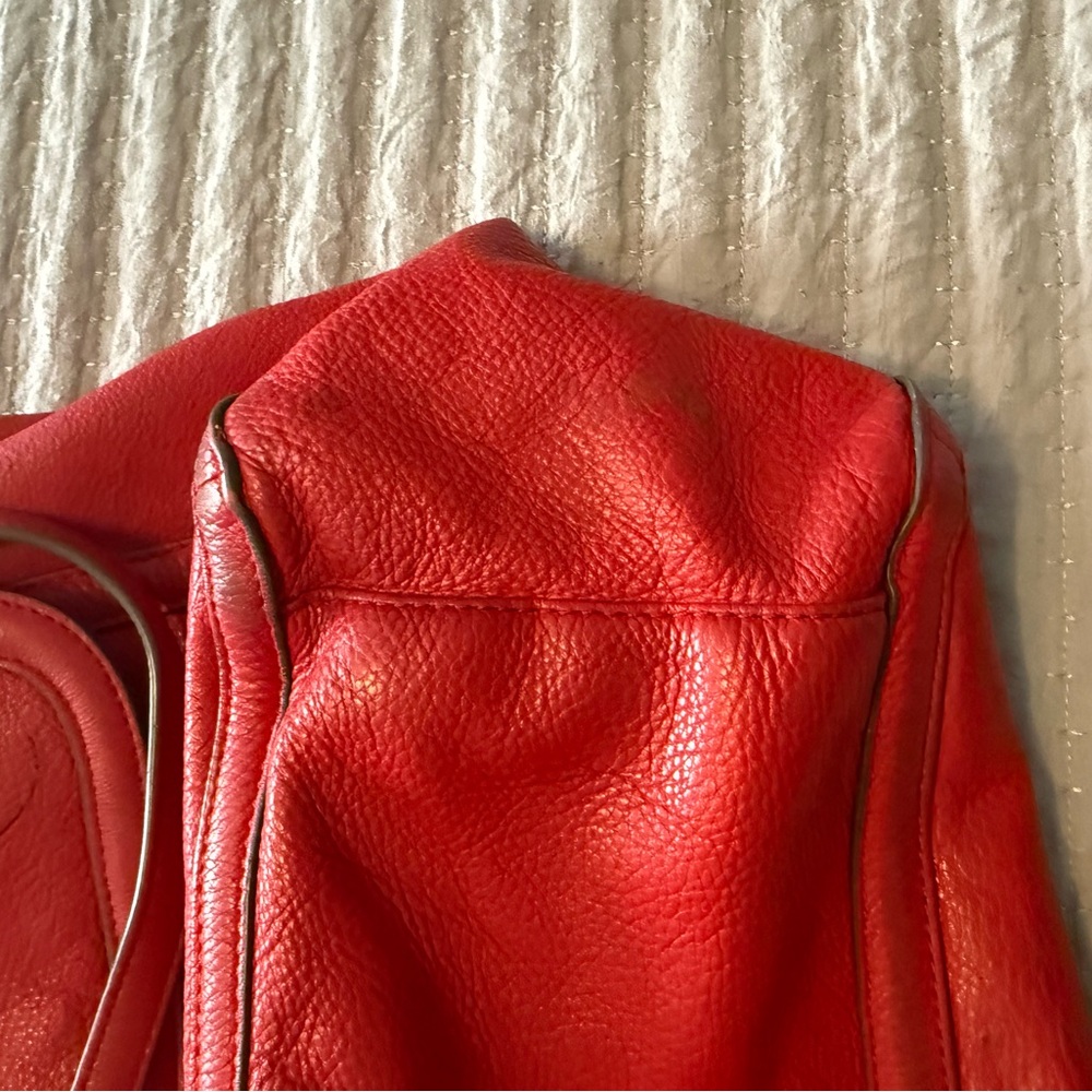 Red Tory Burch Oversized Leather Tote Bag - IN FAIR CONITION! - Picture 6 of 9